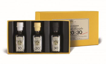 Balsamico Condiment Box " VECCHIA FARMACIA" N°10, N°20, N°30, 
Acetaia Mussini, 3 x 50ml